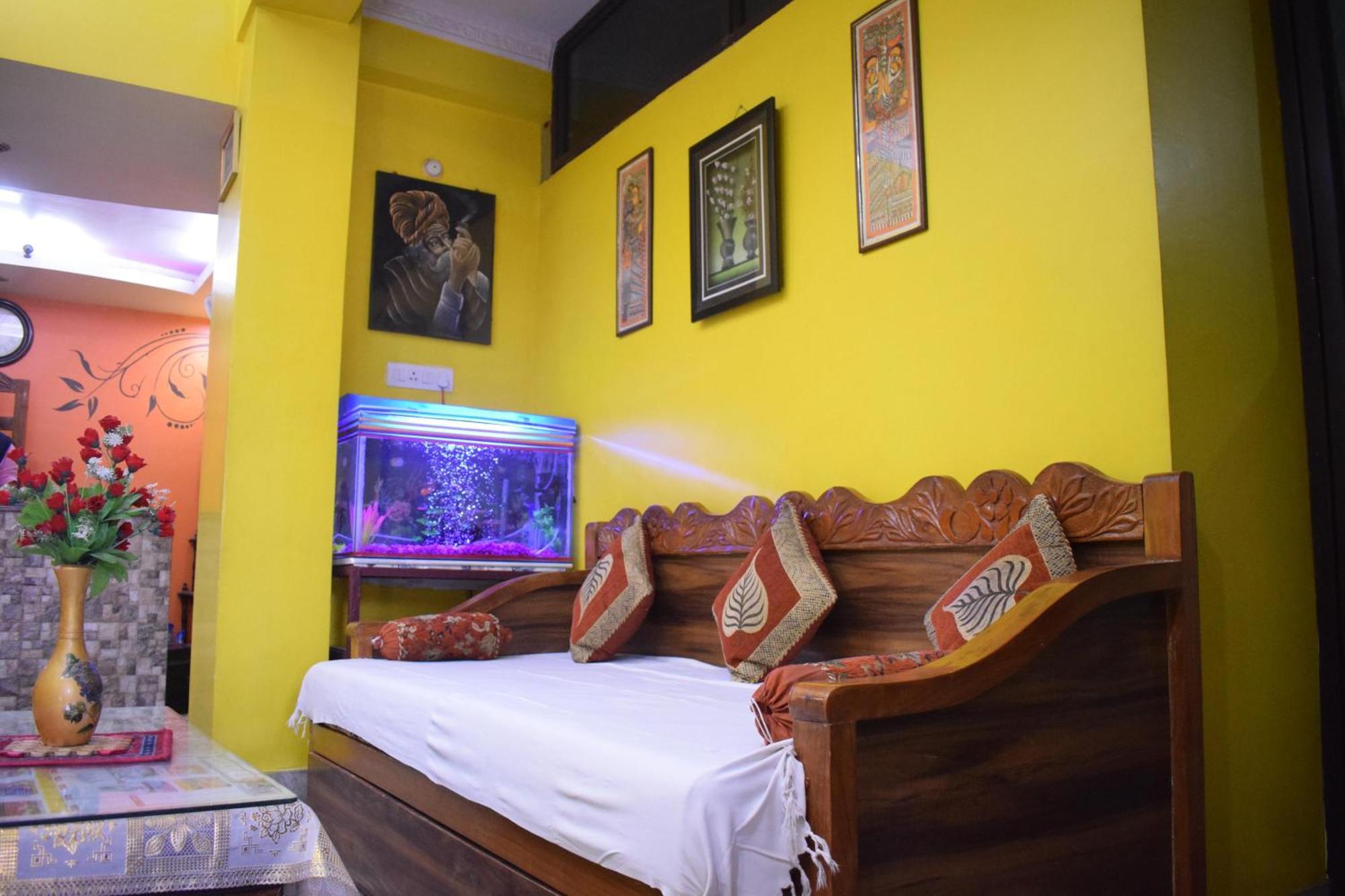 Hotel Chandrakala Regency 300 Meters From Dhanbad Railway Buitenkant foto