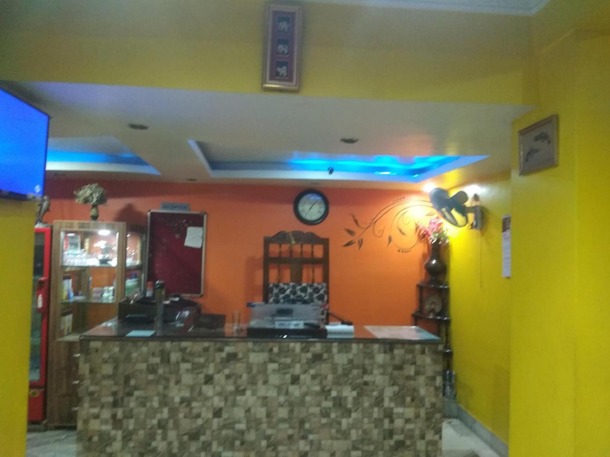 Hotel Chandrakala Regency 300 Meters From Dhanbad Railway Buitenkant foto